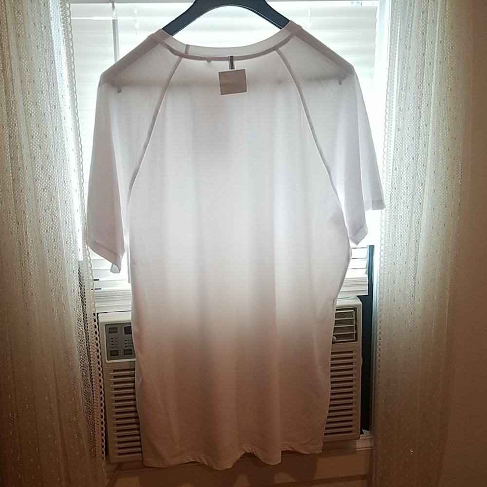 White T - Picture 3 of 3